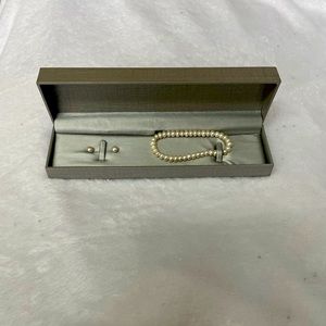 Zales Pearl bracelet and earrings
